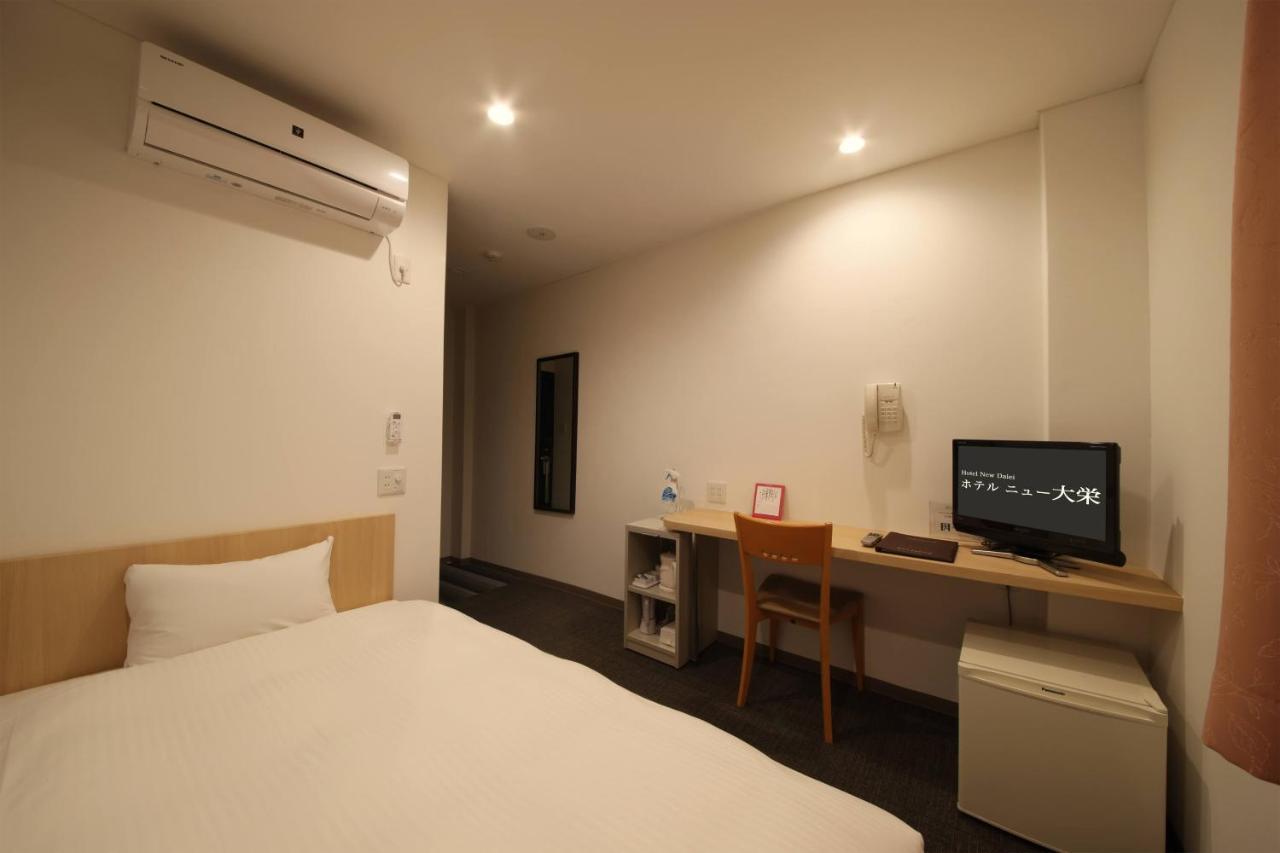 Business Hotel New Daiei Асикага Экстерьер фото